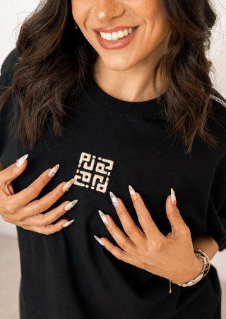 THE MEDITERRANEAN DREAM BLACK T-SHIRT